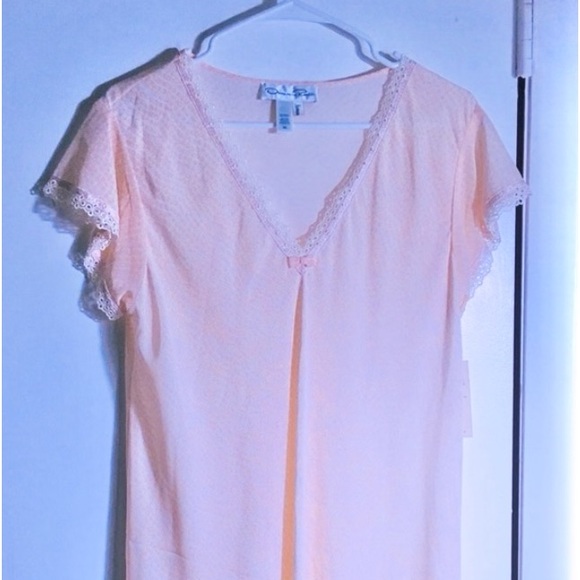 Oscar de la Renta - gown - Picture 1 of 13